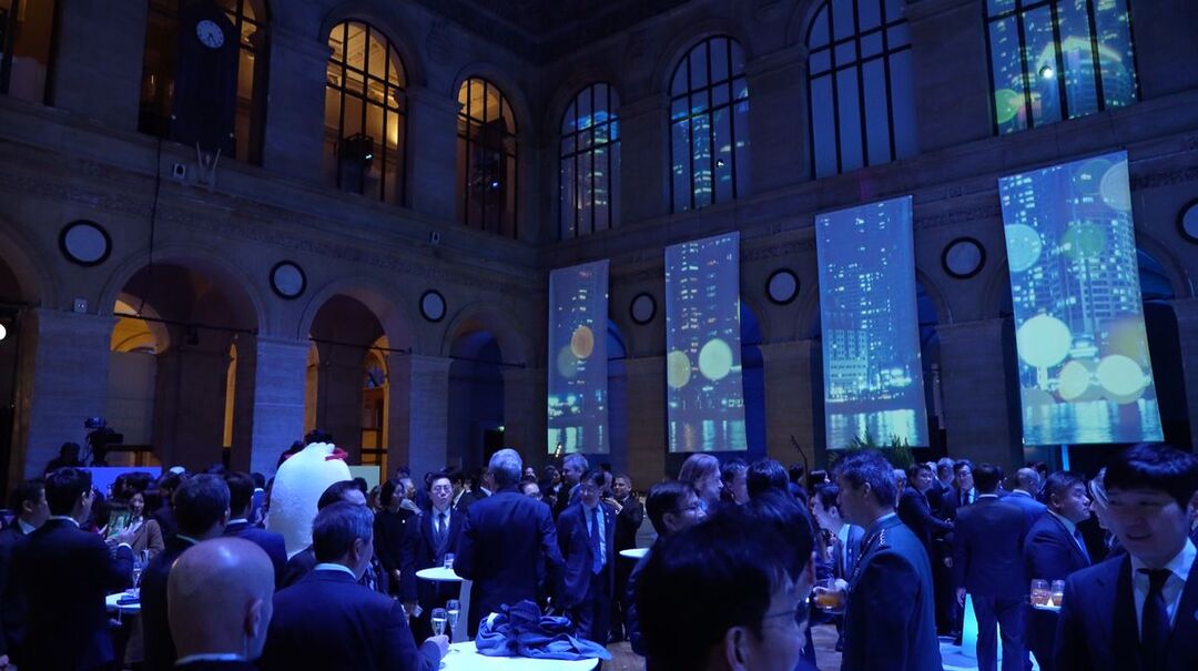 Korea President's — Reception — Keystone Lab, Paris · Palais Brongniart